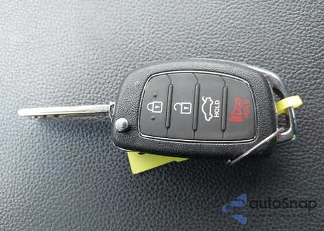 2019 Hyundai Sonata Se z USA, uszkodzony, nr VIN 5NPE24AF5KH769061